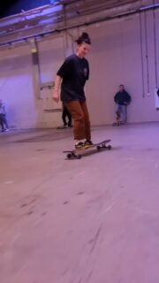 SO.. @alexane_dubois practicing new combos for the competition in our free skate area 😃 

Filmed by  @le_retour_du_diog 📷
 
#SO.. #longboarddancing #soyoucanlongboarddance #Longboard #Longboarding 
 
 🗓️ The big day is coming, be ready for Klokgebouw on 4th and 5th of April! 🙌
 
This event is made possible by:
@gemeente_eindhoven 
@eindhovensport
@sssstone1011 (the amazing artwork)
@klokgebouw
@longboarddancingfacility (free lessons!)
@skate_awhou
@eindhovencity
@manolimarkakis (beautiful woodwork trophies) 
@samplism.nl
@loadedboards
@orangatangwheels
@manijaboards 
@paristruckco
@keeprolling_waterproof
@sickboardshop
@skatepro
@bastlboards
@truesupplies
@alternativelongboards
@girlsloveboards